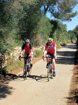 Radstraße "ruta cicloturística" bei Llucmajor